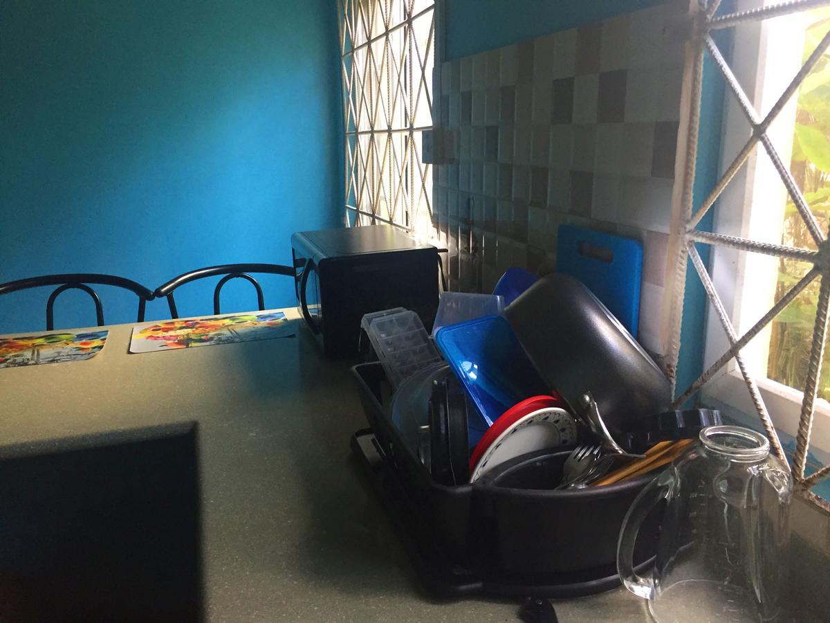 Yaad Hostel Montego Bay Esterno foto